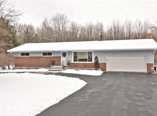 6841 Fremont Rd, East Syracuse, NY 13057