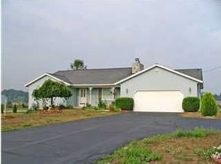 10615 92nd Ave, Allendale, MI 49401
