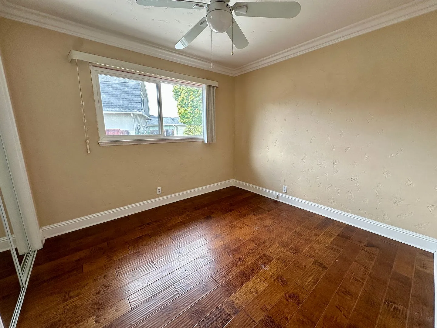 Beautifully Updated 4-Bedroom Home in Santa Clara — Photo 4