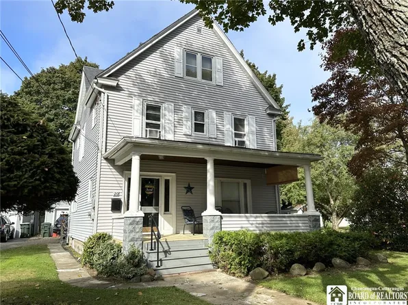 20 Tew St, Jamestown, NY 14701