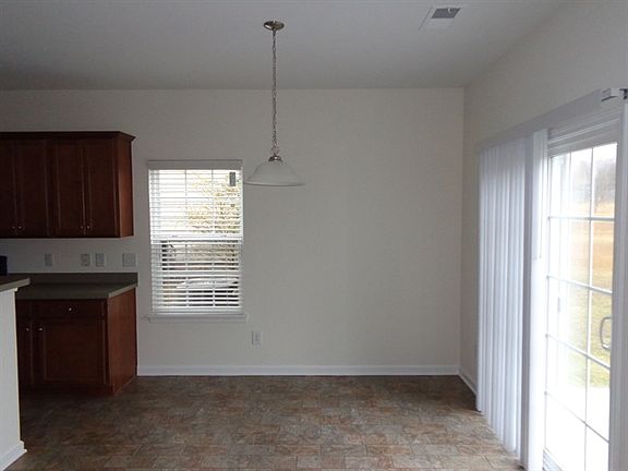 5th image of 6229 Shelley Ave
