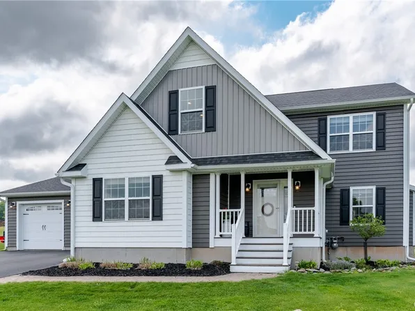 18 S Meadow Dr, Cazenovia, NY 13035