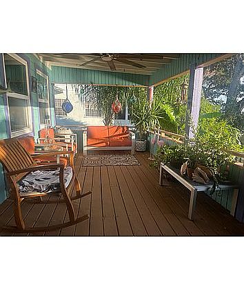 Back open Air Deck