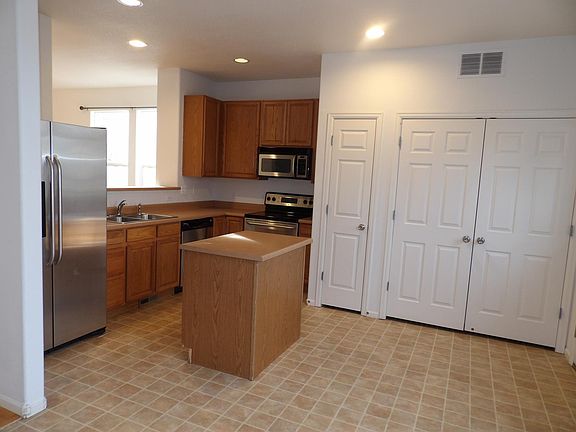 2nd image of 2258 Falkirk Dr