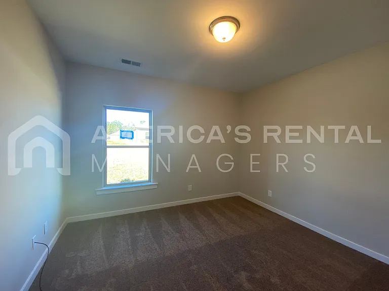 145 White Oak Cir — Photo 22