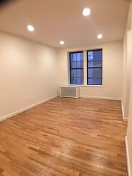 Rented by Roberto Guilbet, LREB