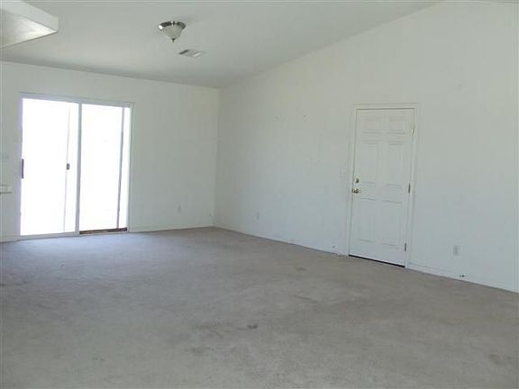 3rd image of 37314 113th St E