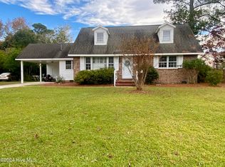 602 Doris Ct, Jacksonville, NC 28540