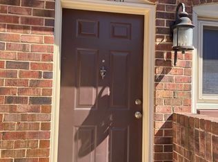 1228 Eton Ct NW #T24, Washington, DC 20007