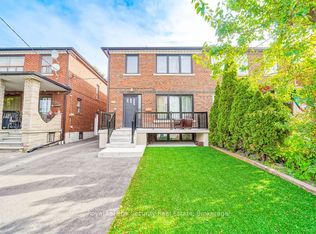 2169 Dufferin St, Toronto, ON M6E 3R9