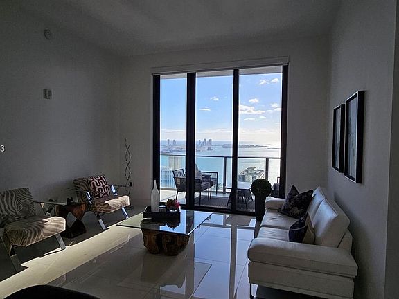 4th image of 1010 Brickell Ave #4804