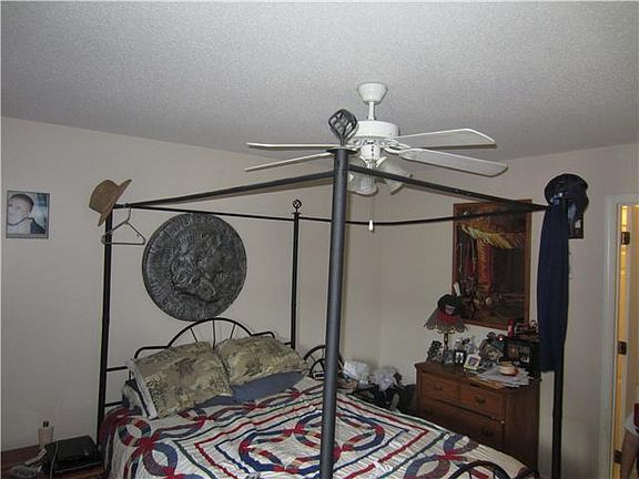 5th image of 2415 Egret Dr