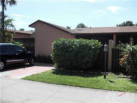 1st image of 2400 SW 19th Ave APT 129