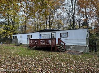 1503 Coolbaugh Rd, Gouldsboro, PA 18424