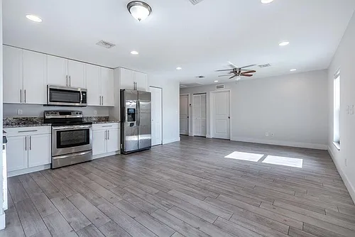 4743 Myla Ln Photo 1