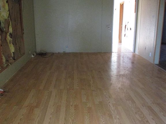 3rd image of 3742 E State Road 56