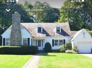 25 Hathaway Rd, Bronxville, NY 10708