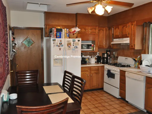 43 Keenan St, Watertown, MA 02472