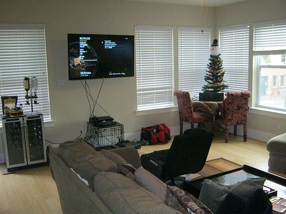 4th image of 454 Saint Francis St #328f874cd