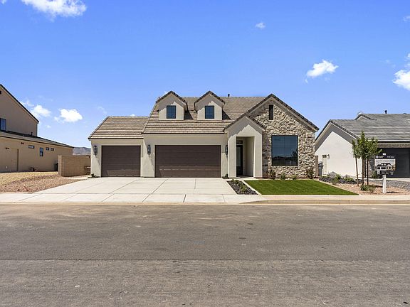 2nd image of 2401 Patricia Dr