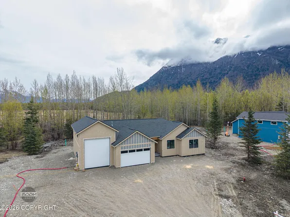 5971 S Gates St, Palmer, AK 99645