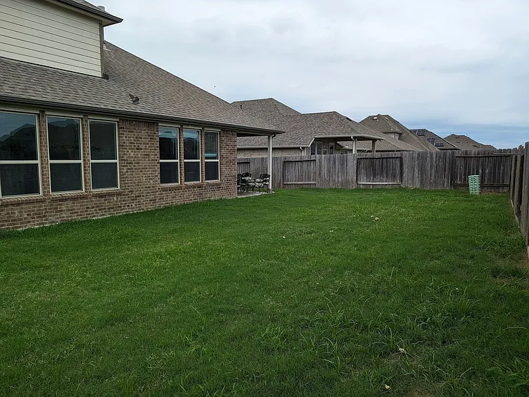 5206 Gerent Ln — Photo 23