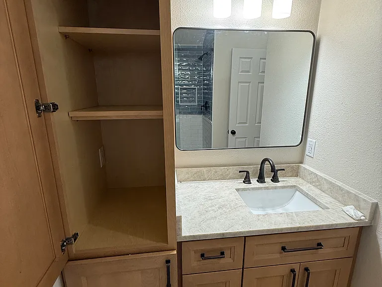 Lots of bathroom storage