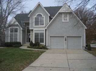 5202 W 157th Pl, Overland Park, KS 66224