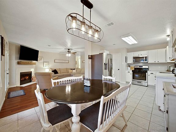 5th image of 4843 Drew Forest Ln