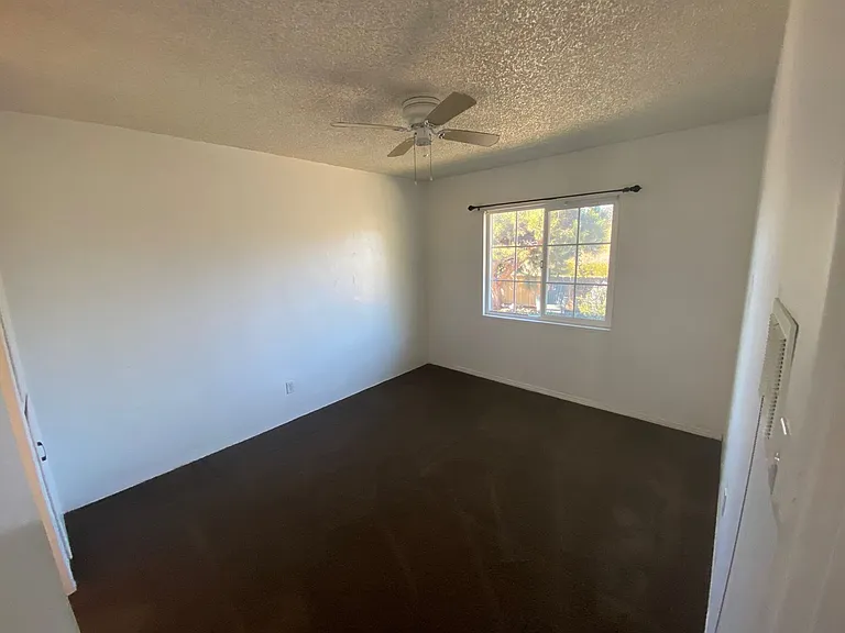 4876 Naples St — Photo 3