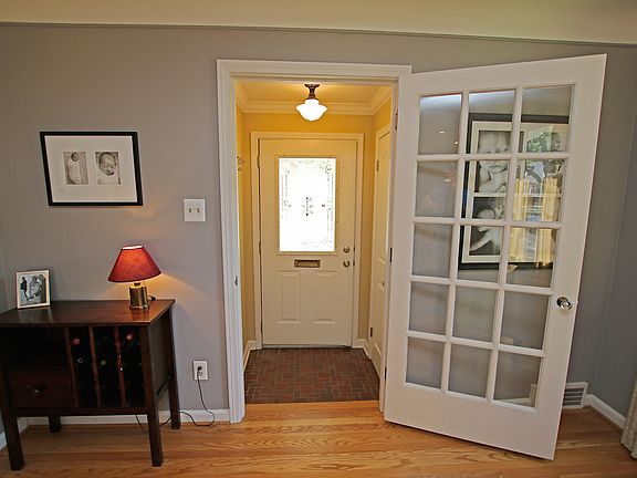 5th image of 10565 Talbot Ave