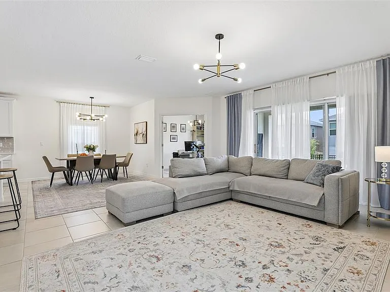 1581 Swan Swim Dr — Photo 3
