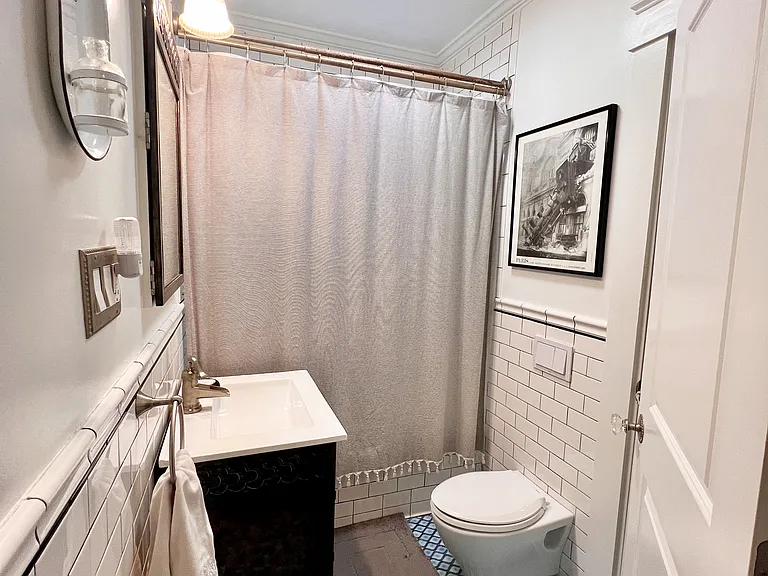 513 N 17th St — Photo 21