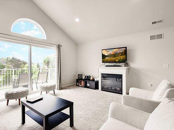 4th image of 45686 Aragon Ln #76