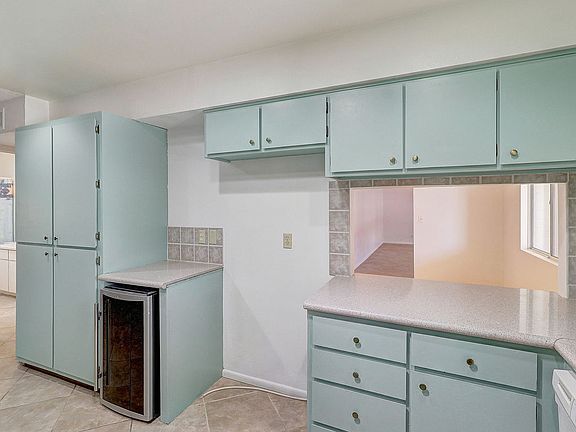 4th image of 6224 E Ellis St
