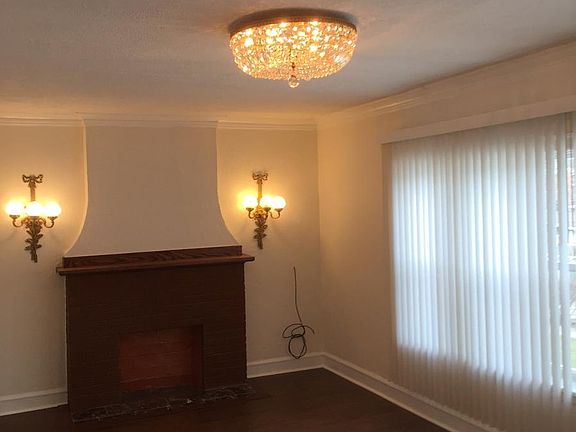 4th image of 1903 Schiller Ave APT 2