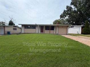 10319 Varnum Dr, Saint Louis, MO 63136