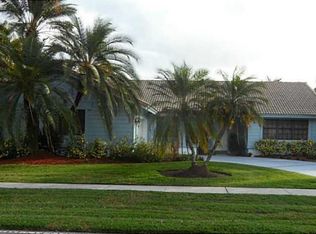 15100 E Waterford Dr, Davie, FL 33331