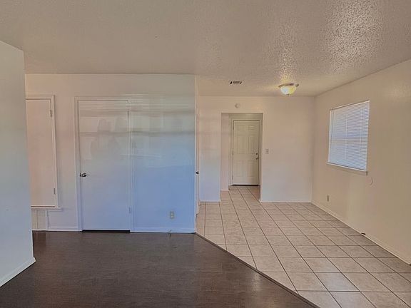 4th image of 112-126 NE 12th St #120