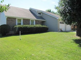 915 SE 5th Ter, Lees Summit, MO 64063