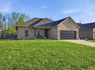 23 Oak Tree Cir, Conway, AR 72032
