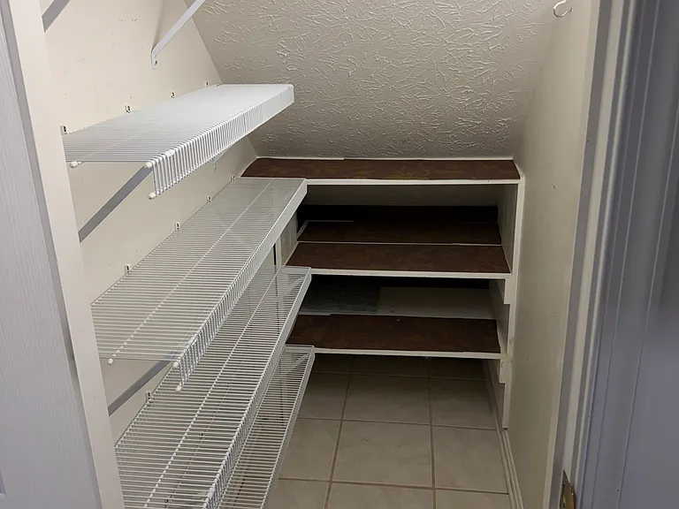 106 Clevenger Ct — Photo 19