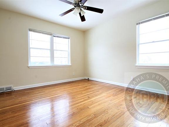 2nd image of 3518 California St #3518/01