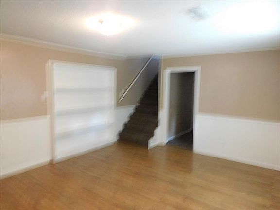4th image of 2601 Dusky Rose Ln