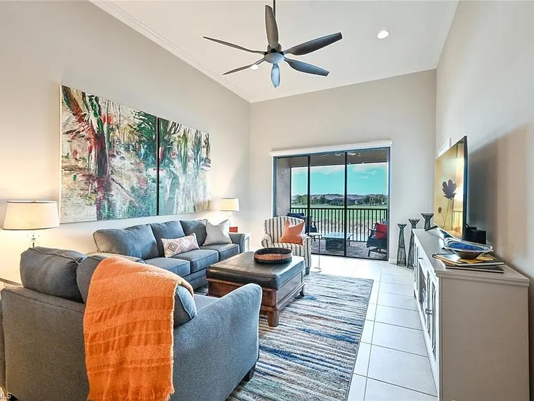9389 Pocida Ct #202 — Photo 4
