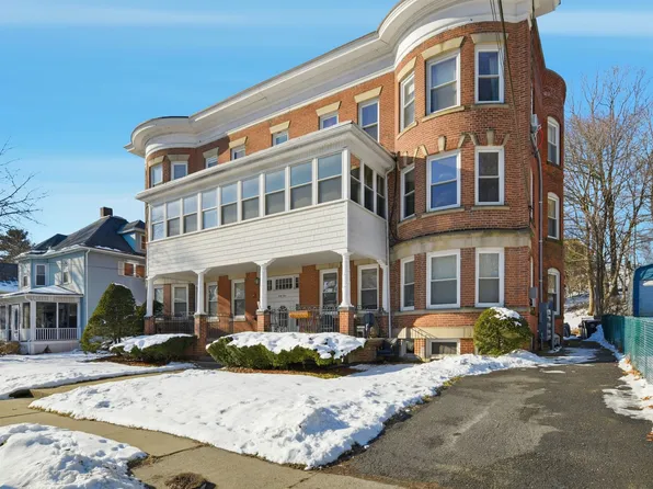 44 Bardwell St #3L, South Hadley, MA 01075