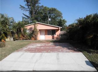 3686 Elizabeth St, Palm Springs, FL 33461