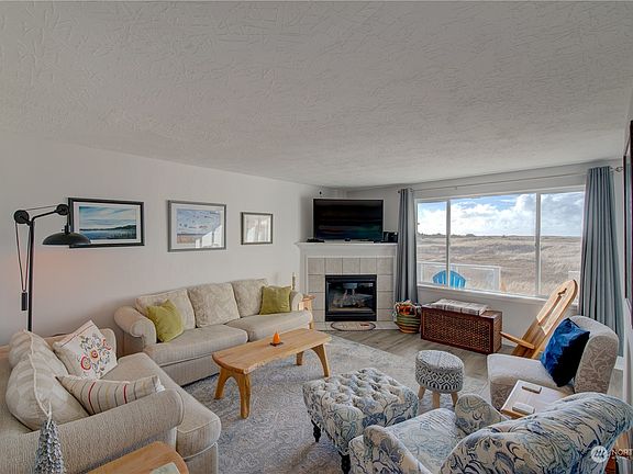 4th image of 406 28th Street NW #2