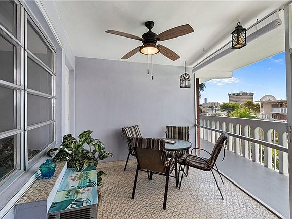 3rd image of 161 NE 10th Avenue #7C