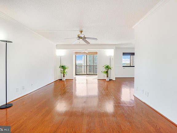 5th image of 5904 Mount Eagle Dr APT 1105